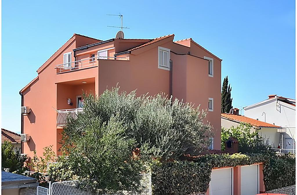 Poolside Paradise - A Hidden Gem In Split Exterior foto